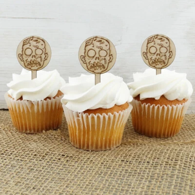 Juego de 12 toppers de madera grabada para cupcakes Zombie Head Walking Dead Party  Foto 1 de 4