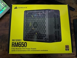 CORSAIR RM Series RM650 Fully Modular 80PLUS Gold ATX Power Supply - Afbeelding 1 van 5