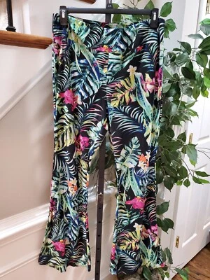 Calça Feminina No Boundaries Preta Floral Poliéster Conforto Cintura Tamanho 2XL - Imagem 1 de 4