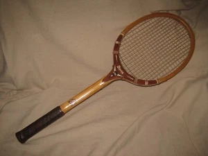 Raqueta de tenis de madera vintage TA Davis de punto alto 4-1/4 L agarre Feron's Nueva York TAD - Imagen 1 de 9