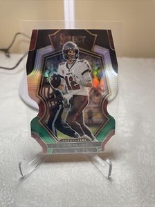 2022 Panini Select Premier Level Black and Green Prizm Die-Cut Tom Brady #192