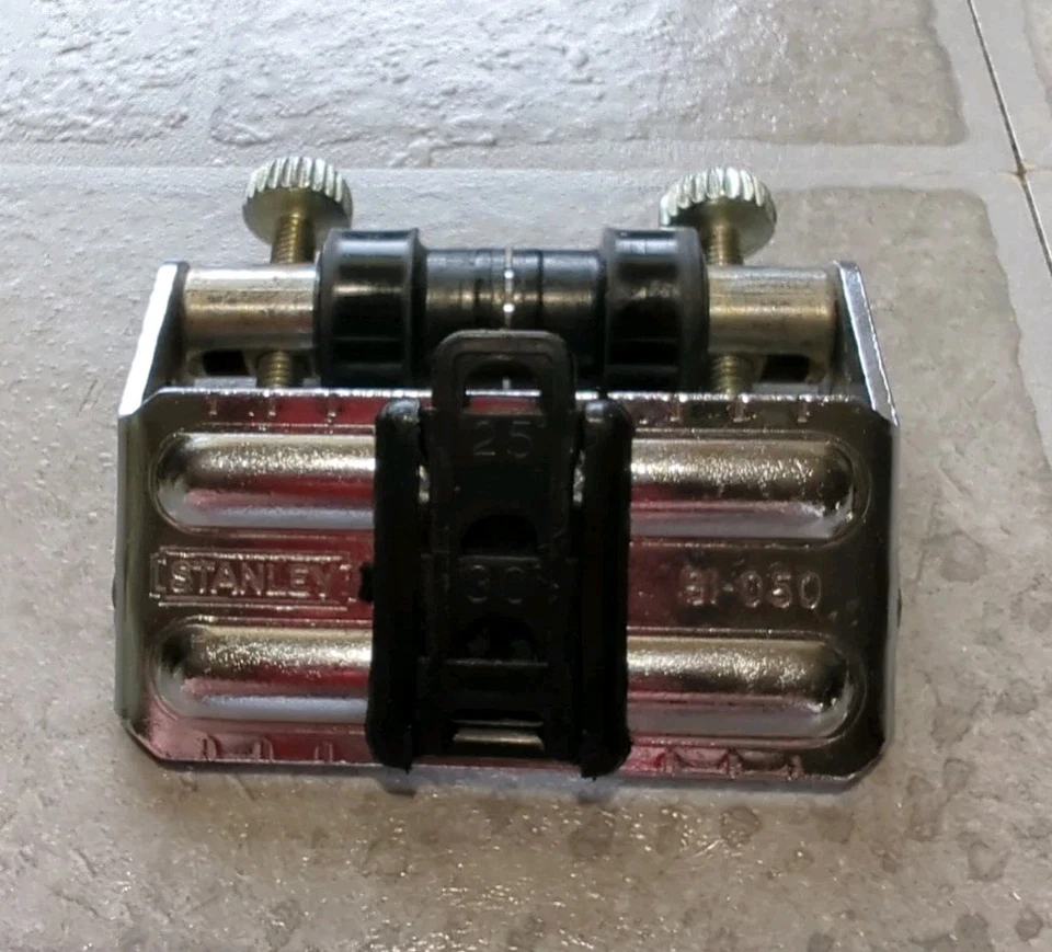 Guía de afilado vintage Stanley 14-050 para cinceles aviones y más Foto 1 de 4