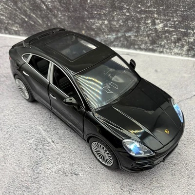 2019/2025 Porsche Cayenne - 4 Door SUV - 1:24 Diecast Model With Box - Black - Image 1 of 4