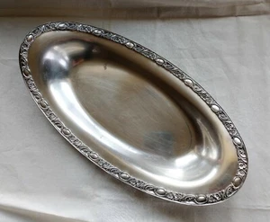 Wm ROGERS & SONS SILVERPLATE BREAD TRAY VICTORIAN ROSE 1919 OVAL 13 X 7 - Picture 1 of 5