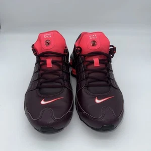 Nike Women's US 10 Shox Burgundy Hyper Punch Pink Athletic Excellent - Picture 1 of 8
