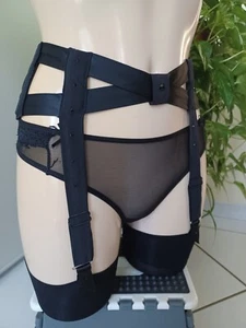 CHANTAL THOMASS PORTE JARRETELLE TAILLE 1 COULEUR NOIR REF T0529 - Picture 1 of 3