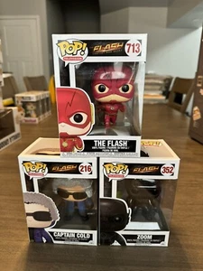 Funko Pop The Flash 713 Captain Cold 216 Zoom 352 - Bild 1 von 8