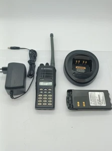 MOTOROLA GP380 USATO apparato radio VHF analogico completo di accessori - Foto 1 di 5