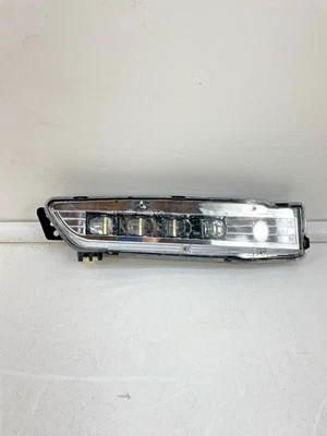 Luz antiniebla LED para pasajero derecho Honda Accord 2018-2020 OEM Foto 1 de 4