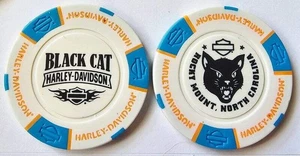 Black Cat Harley-Davidson Rocky Mount NC Blanco/Aqua Poker Chip RENOMBRADO DLR - Imagen 1 de 3