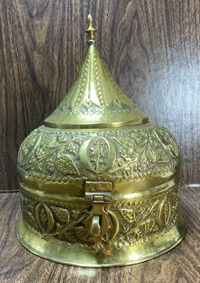 antique indian brass paan box/tea leaves - Image 1 of 4