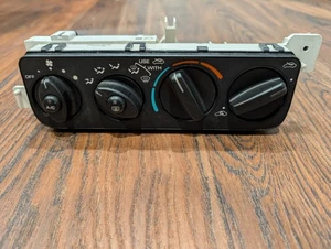 1995-2000 Stratus Cirrus Breeze Sebring AC Heater Climate Control Unit OEM - Picture 1 of 17