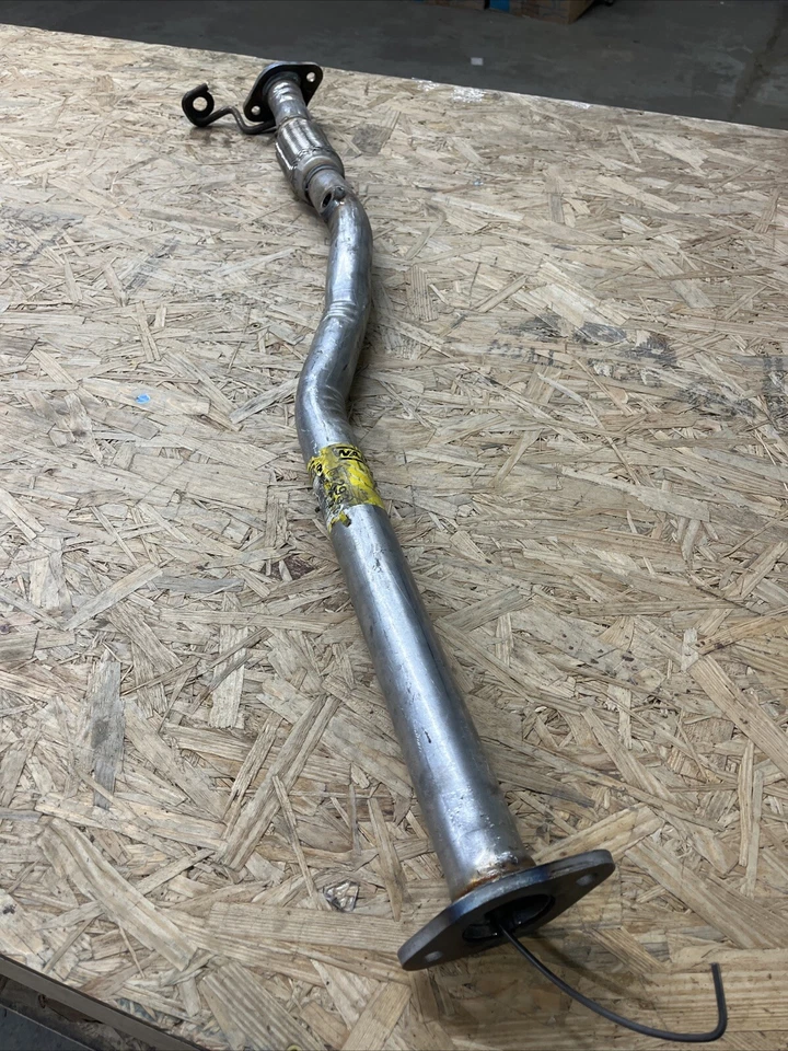 Tubo de escape Walker 54293 serve 00-05 Hyundai Accent 1.6L-L4 - Imagem 1 de 1