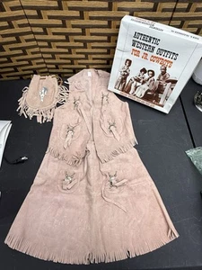 Vintage JR Craighead Kids Cowboy Vest Skirt & Pouch Suede Fringe Set Pink Sz L - Picture 1 of 15