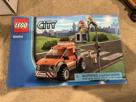 LEGO City: Light Repair Truck (60054); Retired; 100% Complete-Free Shipping!