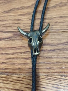 Western Bolo Tie Unisex Silver Tone Steer Skull Adjustable Black Leather Straps - Picture 1 of 6