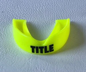 BOXING MOUTH PIECE ✨   MMA CONTACT SPORTS 💥 ADULT  FIT ✨ - Picture 1 of 3