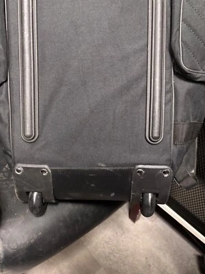 NUEVO Burton Bolsa de Club de Golf Viaje Nylon Lona Estuche con Ruedas Negro Foto 1 de 4