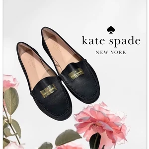 Mocasines Kate Spade New York Corrie de cuero negro placa dorada para mujer talla 7M - Imagen 1 de 7