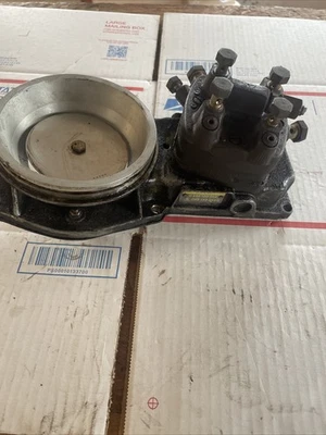 79 VW Rabbit  MK1  Bosch Fuel Distributor Air Flow OEM 0438100061 - Image 1 of 4