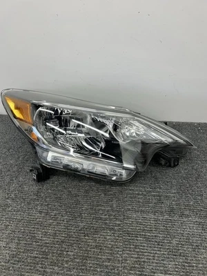 FARO HALÓGENO NISSAN VERSA NOTE 2017-2019 FABRICANTE DE EQUIPOS ORIGINALES (DERECHA/PASAJERO) 26010-9ME0A Foto 1 de 4