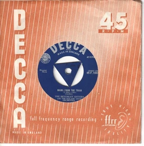 Beverley Sisters Mama From the Train (A Kiss, A Kiss) 7" vinyl UK Decca 1957 3 - Picture 1 of 2