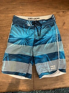6 Pairs of Boy's Board Shorts (Billabong, Rip Curl, Quicksilver) - Picture 1 of 6