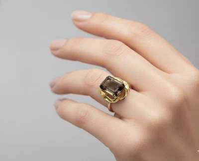 老式 14K 黄金 EMERALD 切割烟熏石英戒指 — 第 1/4 张图片