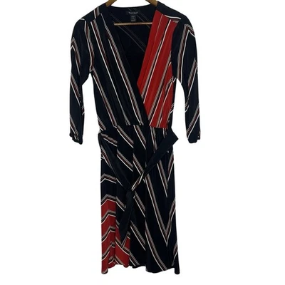 Vestido de seda 100% para mujer de White House Black Market Talla 4 Negro Rojo V-Neck Foto 1 de 4