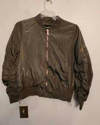 Madden Chaqueta Satén Verde Oliva Talla Mujer Grande Foto 1 de 3