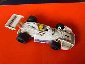 EXCELLENT VINTAGE 1/32 SCALEXTRIC C120 *010 BRABHAM VERY CLEAN MODEL - Picture 1 of 9