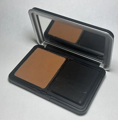 MAKE UP FOR EVER - MATTE VELVET SKIN - BLURRING POWDER FOUNDATION - Y535 - NEW - Image 1 of 2