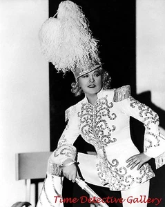 Schauspielerin Mae West in "I'm No Angel" (4) 1933 - Promi Fotodruck - Bild 1 von 1