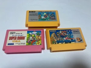 Super Mario Bros USA+3+1 Greatest Titles Lot Nintendo Famicom FC A Japan import - Picture 1 of 3
