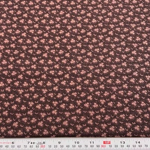 Vintage Paint Box 2000 Thimbleberries RJR Fabrics Cotton Fabric Remnant 14 x 43 - Picture 1 of 2