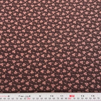 Vintage Paint Box 2000 Thimbleberries RJR Fabrics Cotton Fabric Remnant 14 x 43 - Image 1 of 2