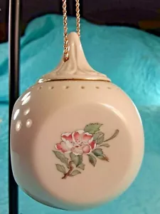 LENOX Floral Hanging Potpourri Holder Sachet Holder 4" Tall - Picture 1 of 12