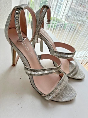 1x Getragen ALDO Glitzer Pumps Sandalen High Heels Silber Damen Sandaletten wNEU - Bild 1 von 4