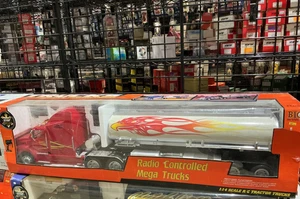 1:14 Scale R/C Big Ideas Marketing Tractor Trucks - Picture 1 of 6