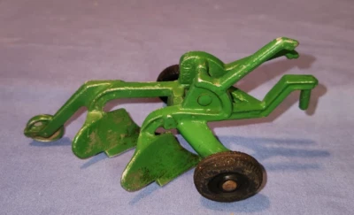 Vintage Arcade Metal Fundido, Roda de Borracha Trator Agrícola Jardim Arado Brinquedo 982 EUA - Imagem 1 de 4