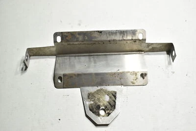 2004 Suzuki SV650 SUPORTE ELIMINADOR DE PARA-LAMA TRASEIRO AFTERMARKET - Imagem 1 de 4