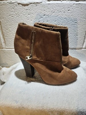 Qupid Women's High Heeled Ankle Bootie In Light Brown Suede Size 7 - Image 1 of 4