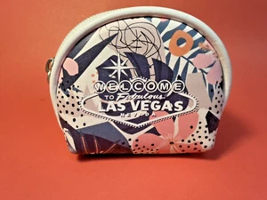"Welcome to Fabulous Las Vegas" zippered coin purse, vinyl, fabric interior, 4" - Picture 1 of 8