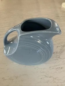 Vintage Original Fiesta Large Water Pitcher in Periwinkle Blue by Homer Laughlin - Picture 1 of 3