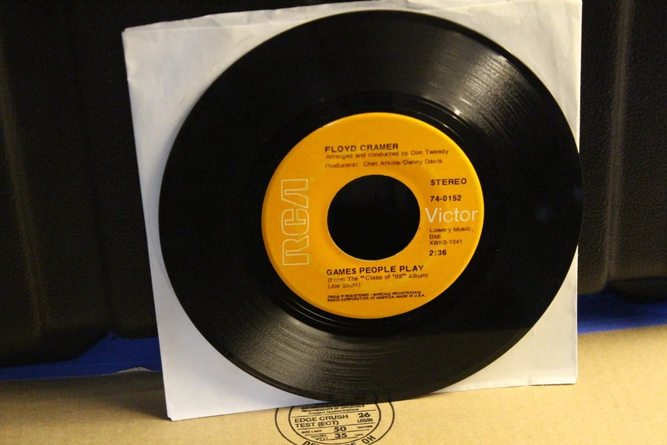 FLOYD CRAMER 45 RPM RECORD...DV31-2 - Image 1 of 1