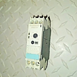 3RP1505-1BP30 SIEMENS RELÉ DE RETARDO 3RP1505-1BP30 - Imagen 1 de 2