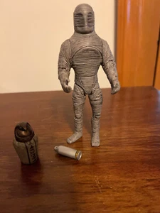 DOCTOR WHO Mummy Robot with Canopic Jar Action Figure - Picture 1 of 5
