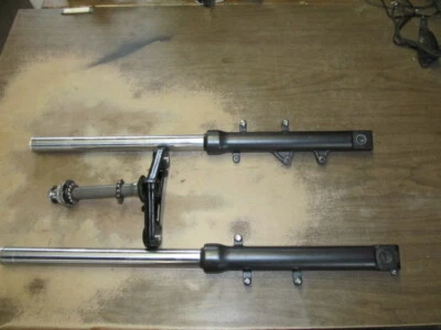 2011 - 13 Honda CBR250R CBR 250R передние вилки трубы нижний шток рулевого управления прямой - Изображение 1 из 4