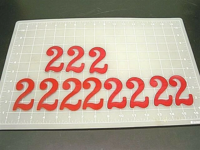 2 号贴纸 3 英寸红色乙烯基 11 数量比赛评分免运费 — 第 1/1 张图片