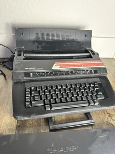 Sharp PA-3100E Portable Electronic Typewriter used/ as is - Picture 1 of 7